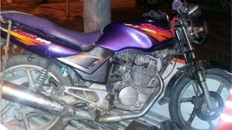 Un aprehendido y secuestro de una moto con pedido judicial