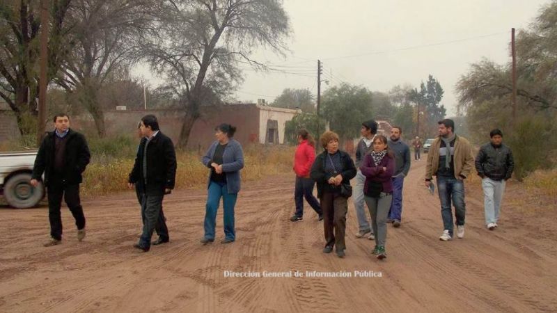 Amplían red cloacal para vecinos de Tinogasta