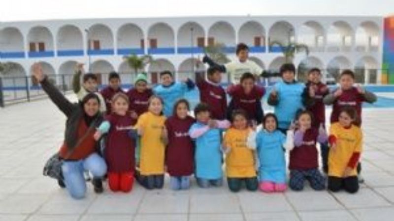 Entrega de certificados de Salud y lentes a los chicos que visitaron el CIIC