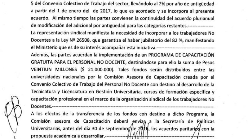 No docentes universitarios acordaron un 31% de aumento