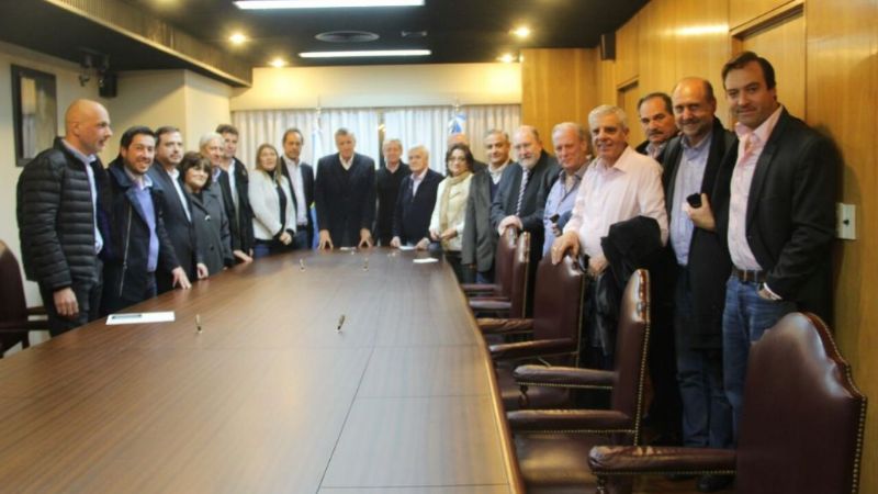 Lucía en la reunión del Consejo Nacional del PJ