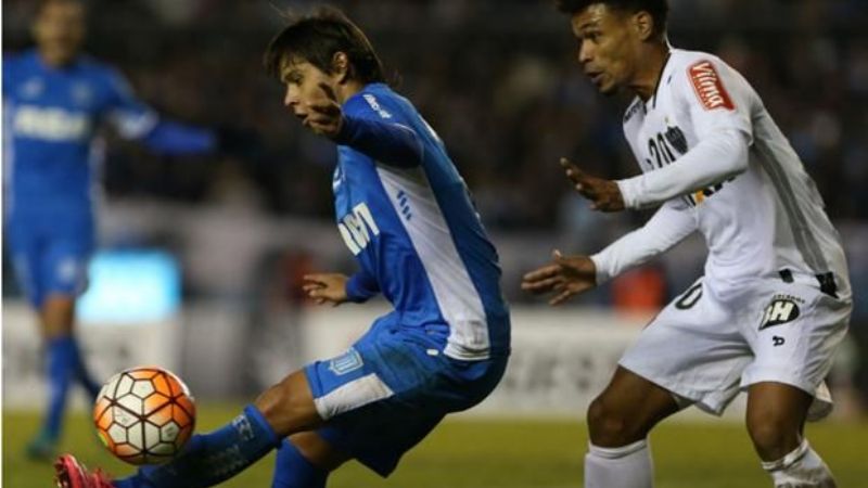 Racing necesita empatar con goles ante el Mineiro para pasar