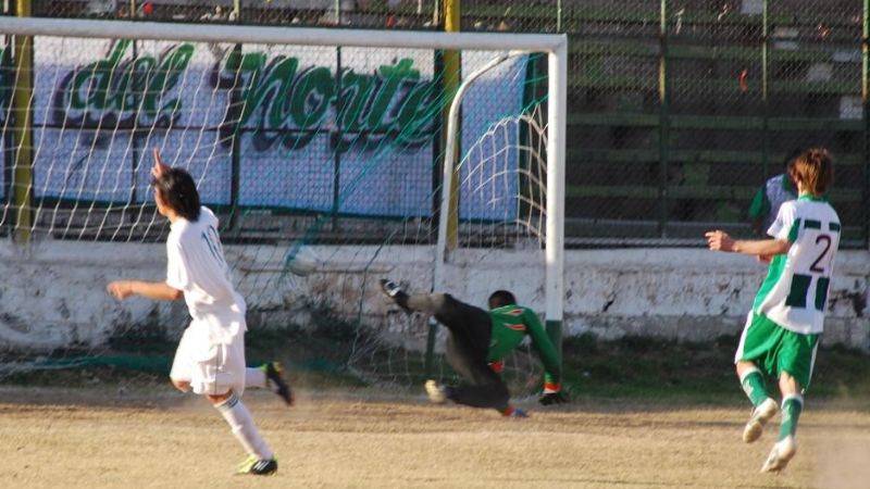 Defensores conservó la cima en la Zona “A” capitalina