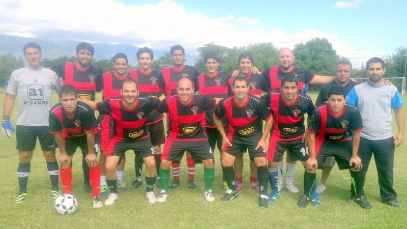 Los Médicos en un compromiso clave frente a Adefca