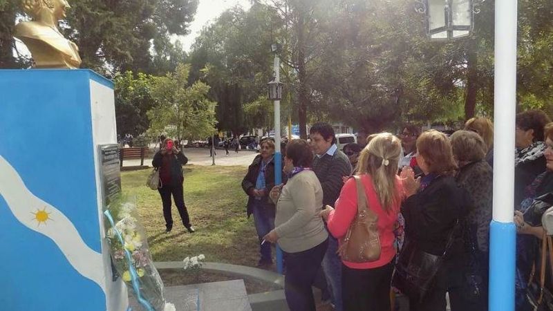 La Rama Femenina recordó a “Evita” en Tinogasta