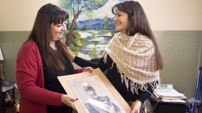 Donaron documentación del ex gobernador Guillermo Correa