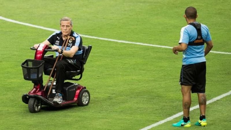 Charrúas y Reggae Boyz por el trámite del 3er. puesto en el grupo