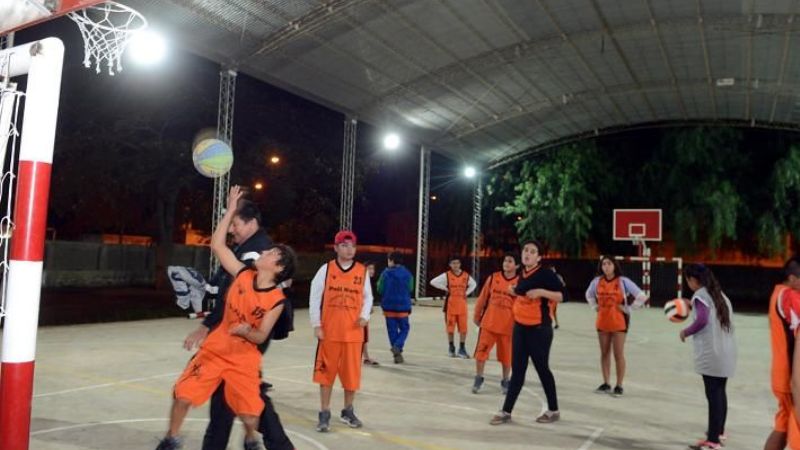 La Gobernadora inauguró el complejo deportivo del Hogar Escuela