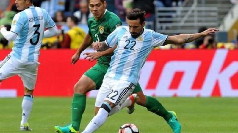 Argentina venció con comodidad a Bolivia y entró primero a 4tos de final