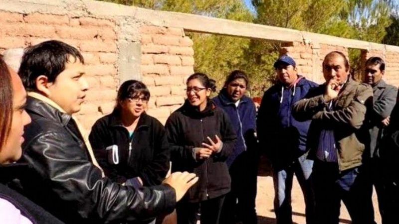 Nóblega y su gabinete recorrieron la localidad de Anillaco