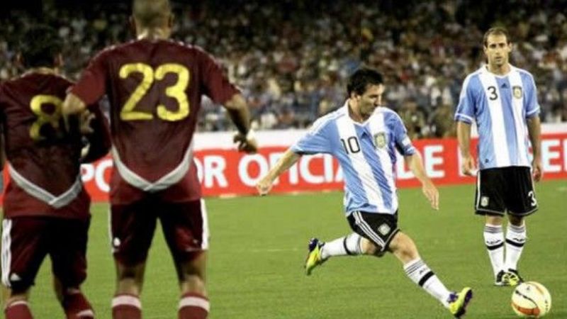 Argentina, con Messi de entrada, ante Venezuela por el pase a “semi”