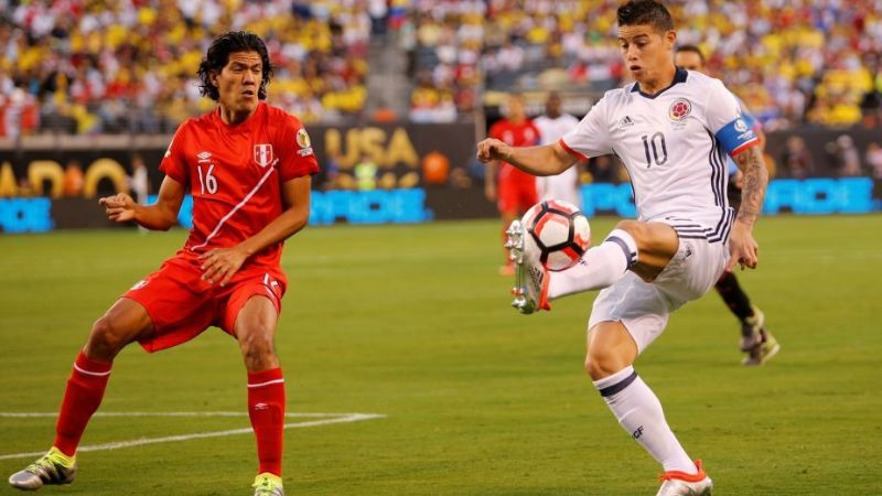 Colombia pasó a semifinales eliminado a Perú en los penales