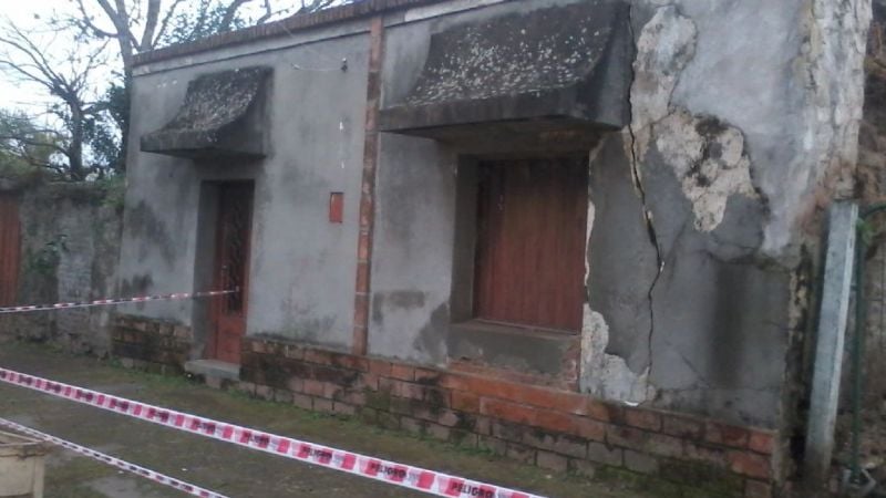 Casa deshabitada con peligro de derrumbe