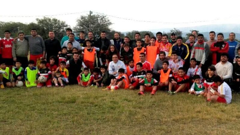 La Escuela de Fútbol La Banda de River festejó el Día del Padre