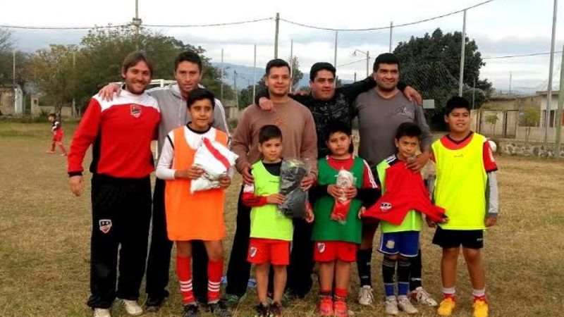 La Escuela de Fútbol La Banda de River festejó el Día del Padre