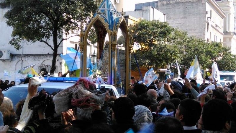 La Virgen del Valle, junto a las imágenes más veneradas del país