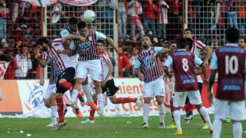 Unión Aconquija perdió 1 a 0 con San Martín de Tucumán