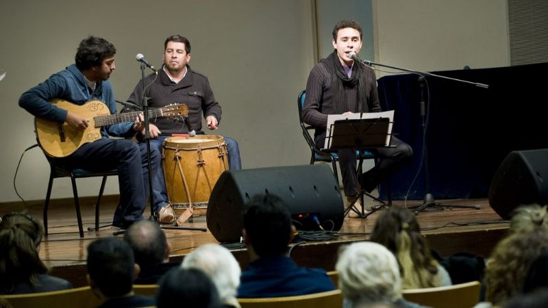Lucas Piedra es el autor de "Chayando en Pomán"