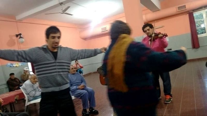 Filial de Belgrano realizó donación a Hogar de Ancianos