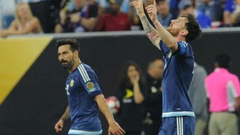 Argentina goleó 4-0 a Estados Unidos y se metió juega la final