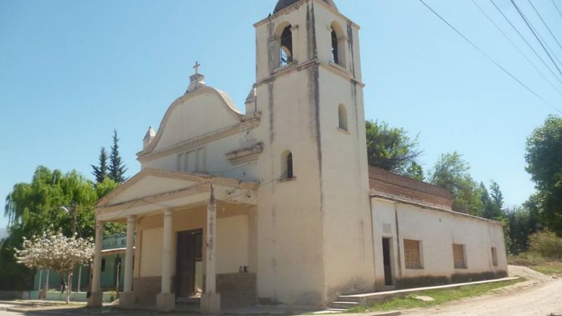 La ruta 46 y la Iglesia de Andalgalá