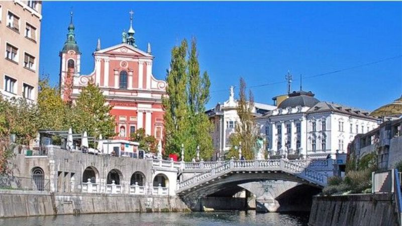 Urbanc en la Misa de acción de gracias por los 25 años de Eslovenia en Buenos Aires