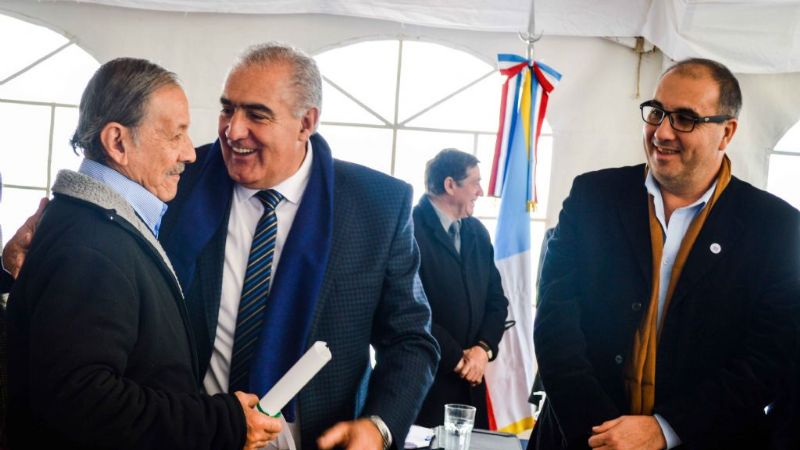 La Cámara de Senadores sesionó en la Liga Catamarqueña