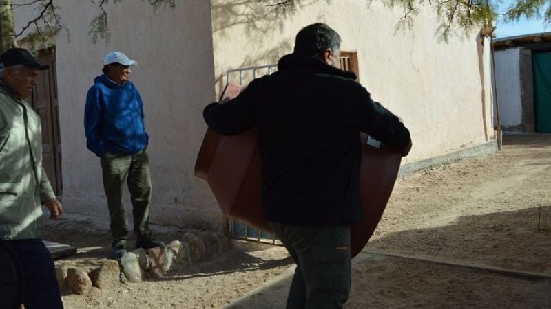 Entregaron tanques de reserva de agua en Cerro Negro