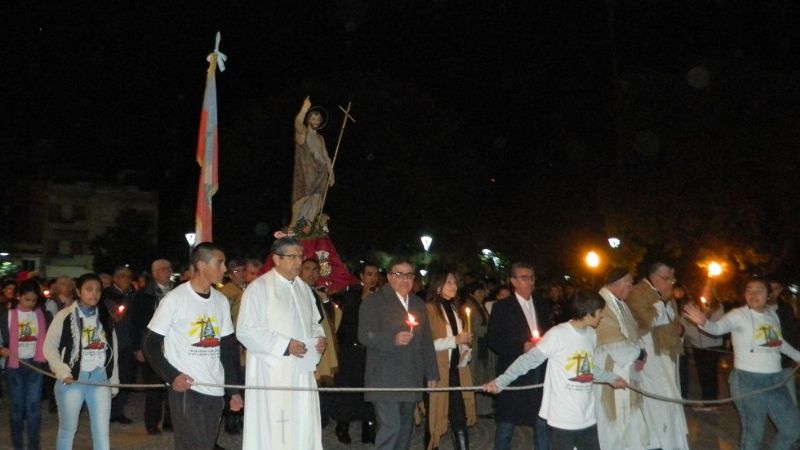 Pese al frío y la lluvia, los capitalinos  celebraron a su Patrono