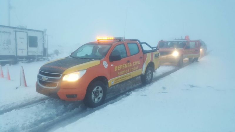 Rescataron a una familia en la Cuesta de El Portezuelo