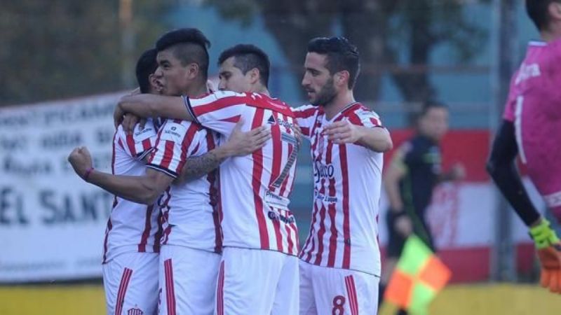 Aconquija perdió 3-2 con San Martín (T), que ascendió a la B Nacional