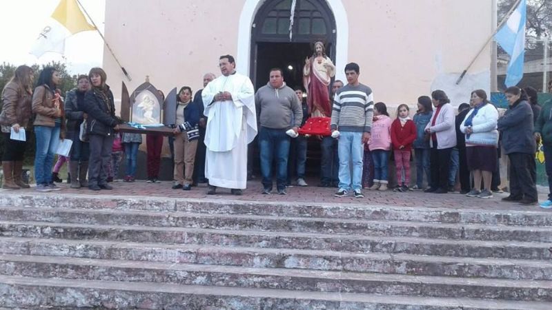 Visitas de la imagen del Corazón de Jesús a barrios en las fiestas patronales en Chumbicha