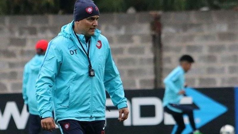El uruguayo Aguirre asumió como entrenador de San Lorenzo