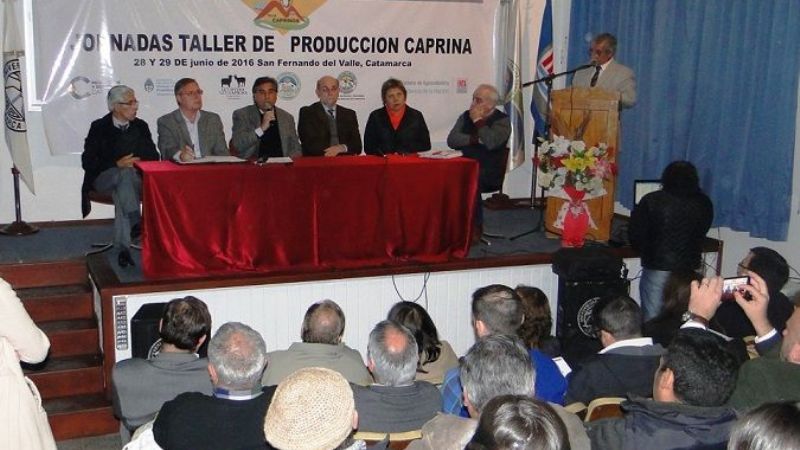 “Vamos a saldar la deuda histórica que hay con el sector cabritero”