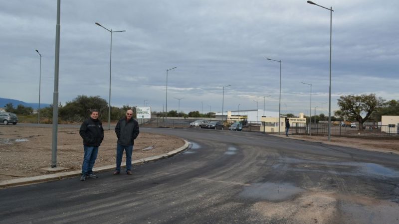 Culminaron la intersección de acceso al nuevo Mercado de Abasto Municipal