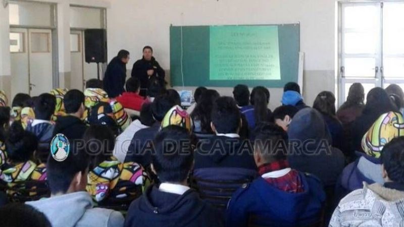 Seguridad Vial brindó capacitación en Pomán