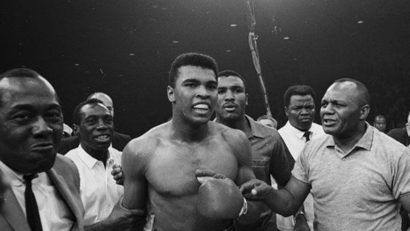 Murió ex campeón mundial de peso pesado Muhammad Alí