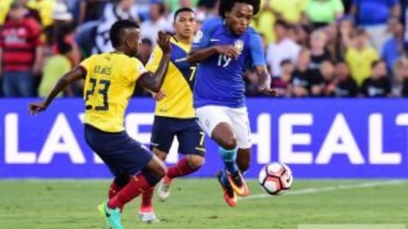 Empate de Brasil-Ecuador y triunfo de Perú