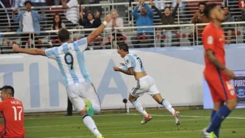 Argentina sacó a relucir su velocidad y contundencia para derrotar a Chile