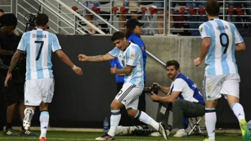 “Era vital ganar este partido” afirmó el volante Ever Banega