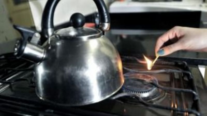 Oficializan el tope de 400% en el aumento de gas en hogares y de 500% en Pymes