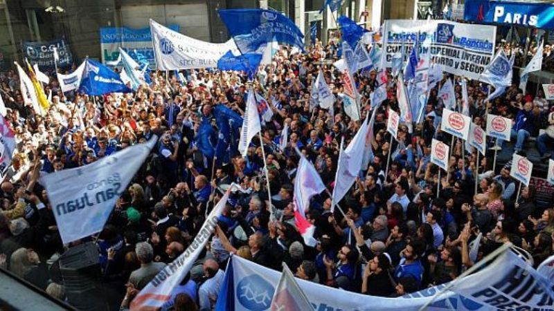 Para la Corte, sólo gremios tienen derecho a promover huelgas