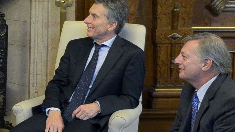 Macri sostiene en el cargo al cuestionado Juan José Aranguren