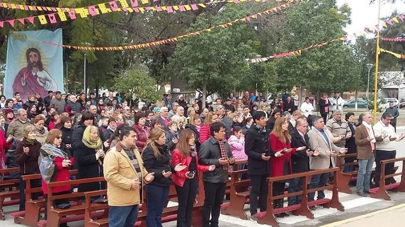 El Obispo presidió el cierre del Mes del Sagrado Corazón de Jesús en Chumbicha
