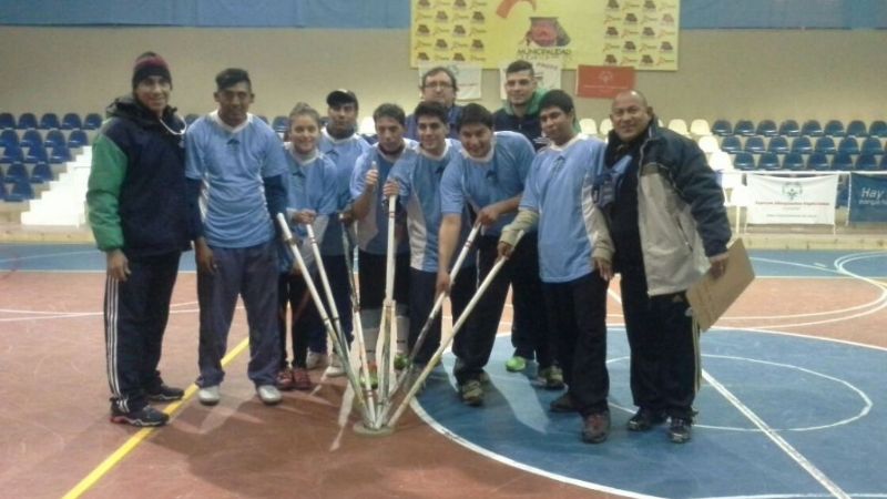 Hockey unificado por  Olimpiadas Especiales