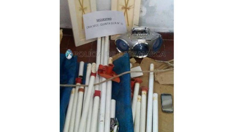 Robaron en El Rodeo y en la fuga volcaron