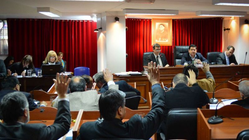 Proyectos aprobados y homenajes en el Senado