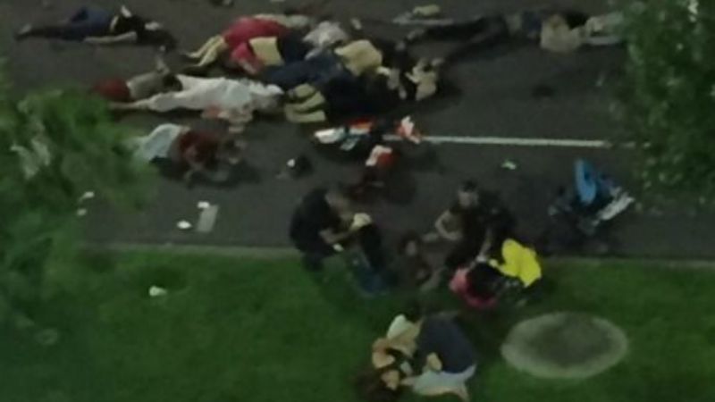 Niza: un camión atropelló a una multitud y hay al menos 60 muertos