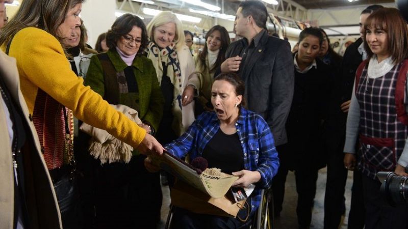 Lucía inauguró el Poncho 2016