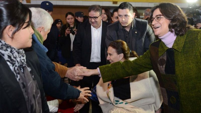 Lucía inauguró el Poncho 2016